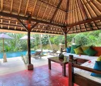 Вилла Alamanda, Бассейн павильон