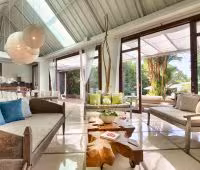 Вилла Pure, Гостиная площадь