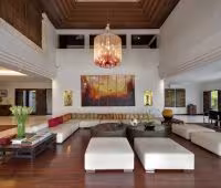 Villa Manis, Salón principal